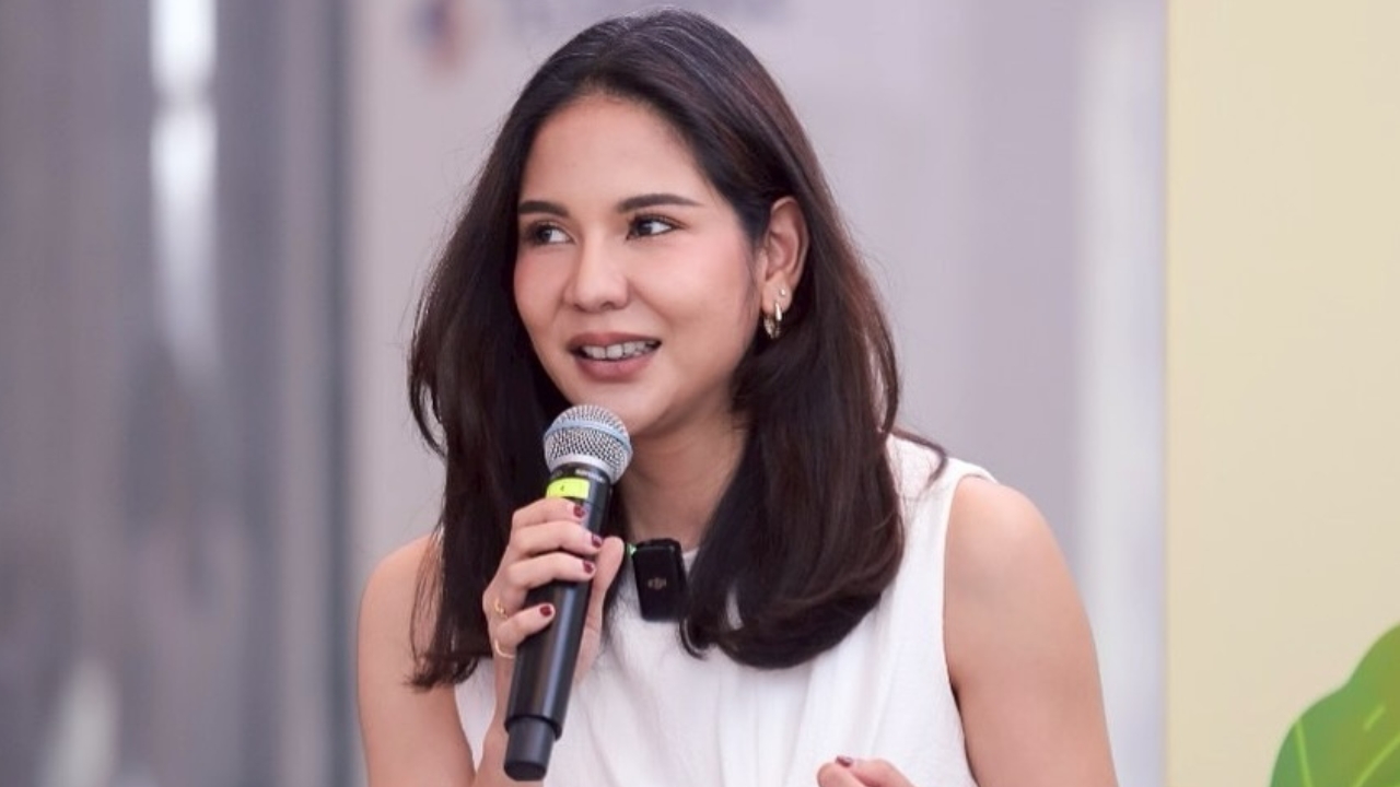 หมิว สิริลภัส พร้อมคัมแบ็กวงการบันเทิง ขอพักการเมืองเพราะปัญหาสุขภาพ