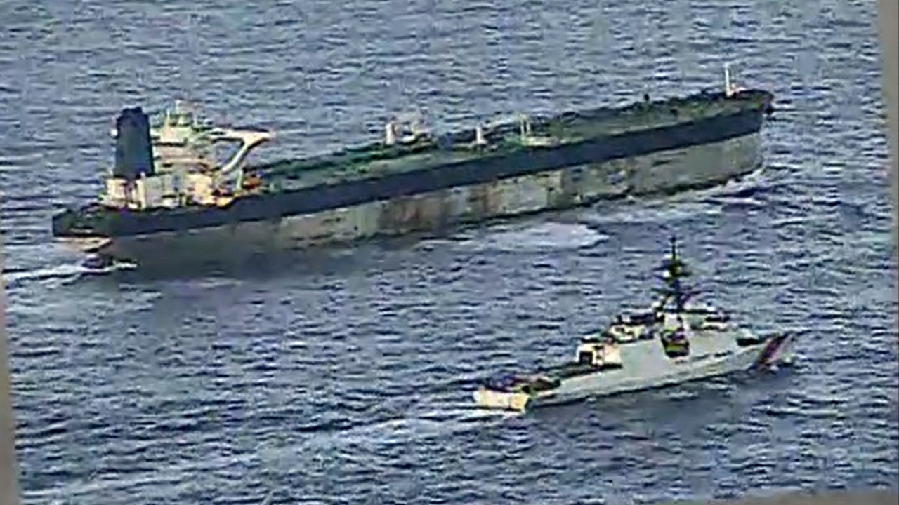 สิ่งที่เรารู้: สหรัฐฯ ยึดเรือบรรทุกน้ำมันติดธงรัสเซีย 