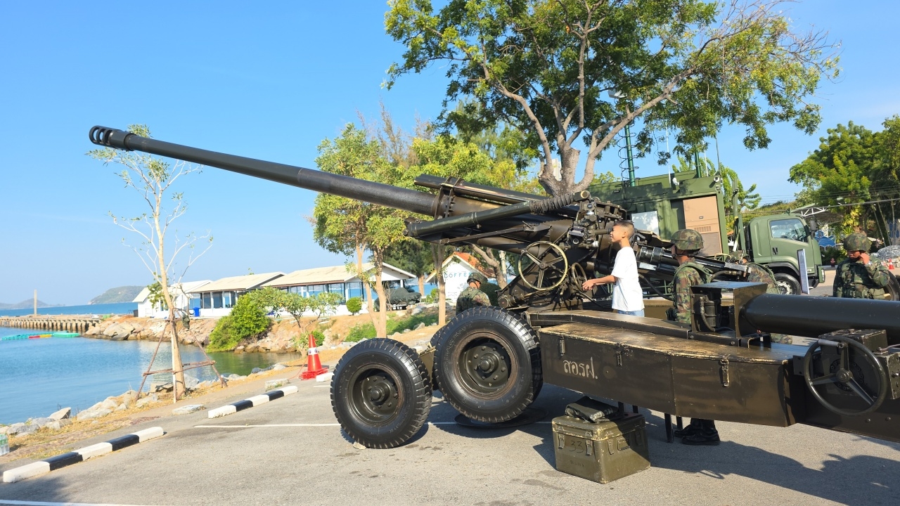 กิจกรรมจัดเต็ม วันเด็กกองทัพเรือที่สัตหีบ ผู้ปกครองพาลูกหลานร่วมงานคึกคัก