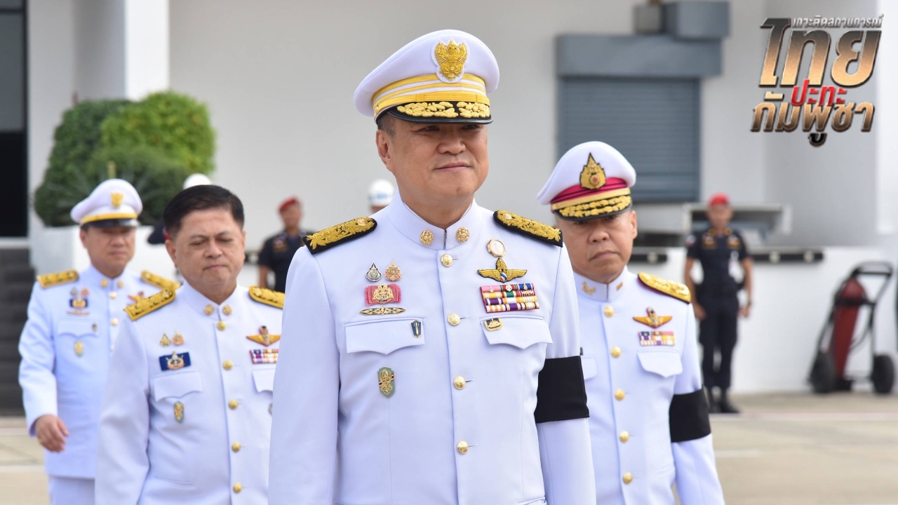 “อนุทิน” ลั่นยังไม่ถึงเวลาเจรจาหยุดยิง หลัง “อันวาร์” ระบุไทย-กัมพูชาเตรียมยุติคืนนี้