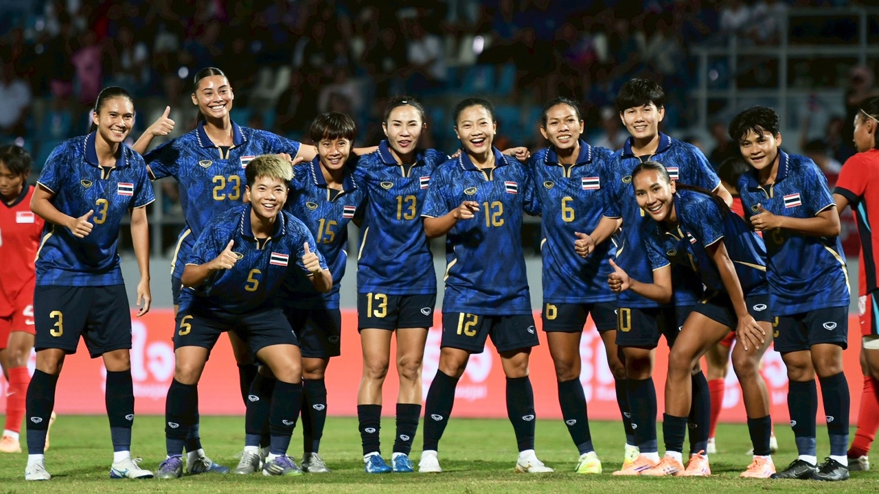 ผลบอลสด ทีมชาติไทย ชนะ สิงคโปร์ การันตีตั๋วรอบต่อไป ซีเกมส์ 2025