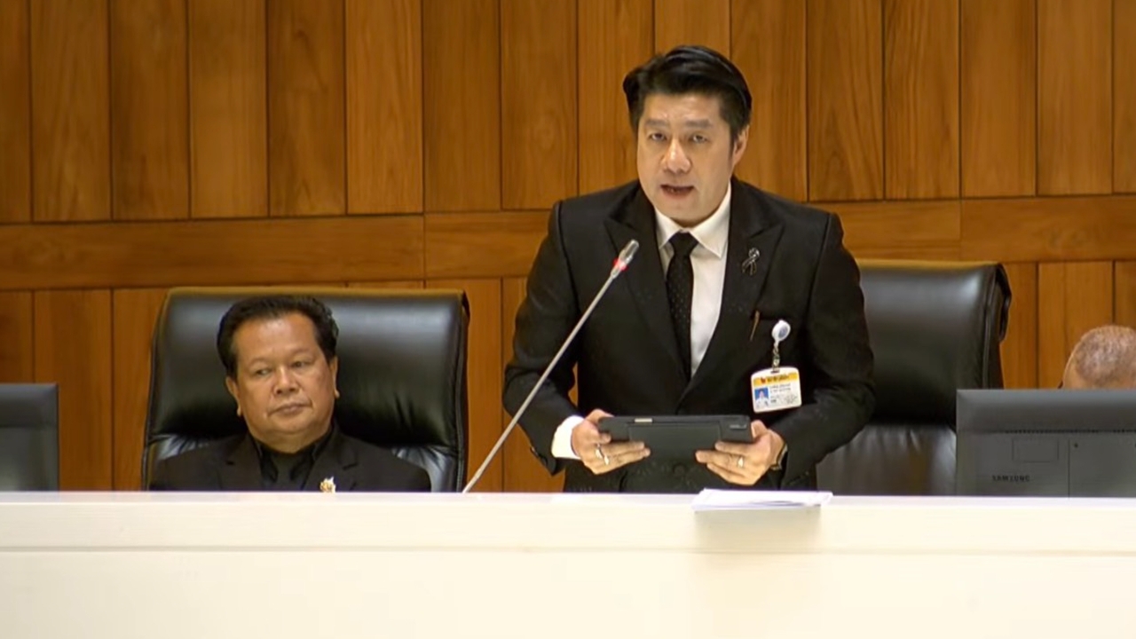 สว.หวั่นข้อครหาแก้รัฐธรรมนูญ ขอถอน 3 ข้อ ให้ตั๋วพิเศษ สว.อยู่ยาว หวั่นถูกมองแฝงวาระซ่อนเร้น 