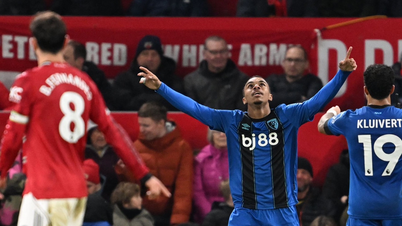 สรุปตารางคะแนน “พรีเมียร์ลีก” 2025-26 หลังผ่านค่ำคืนวันที่ 15 ธ.ค. 68