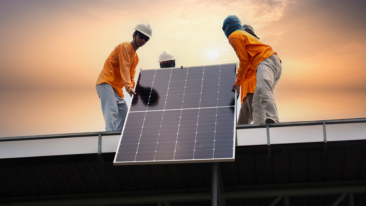 คู่มือเข้าใจง่าย ลดหย่อนภาษี Solar Rooftop ปี 2568-2571 สูงสุด 200,000 บาท เงื่อนไขมีอะไรบ้าง