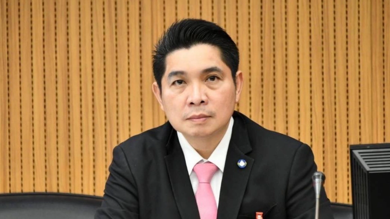 "ดร.ธนกฤต" สงสัยใครให้ข้อมูล "นัทปง" หัวใจเต้นผิดจังหวะ ตัดโอกาส ...