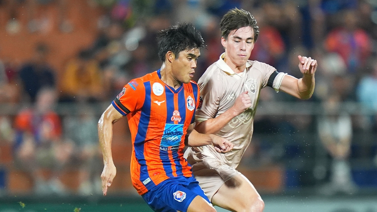 ผลบอลสด ไทยลีก1 "การท่าเรือ" รัวท้ายเกม ชนะ "อุทัยธานี" ทะยานขึ้นที่ 2