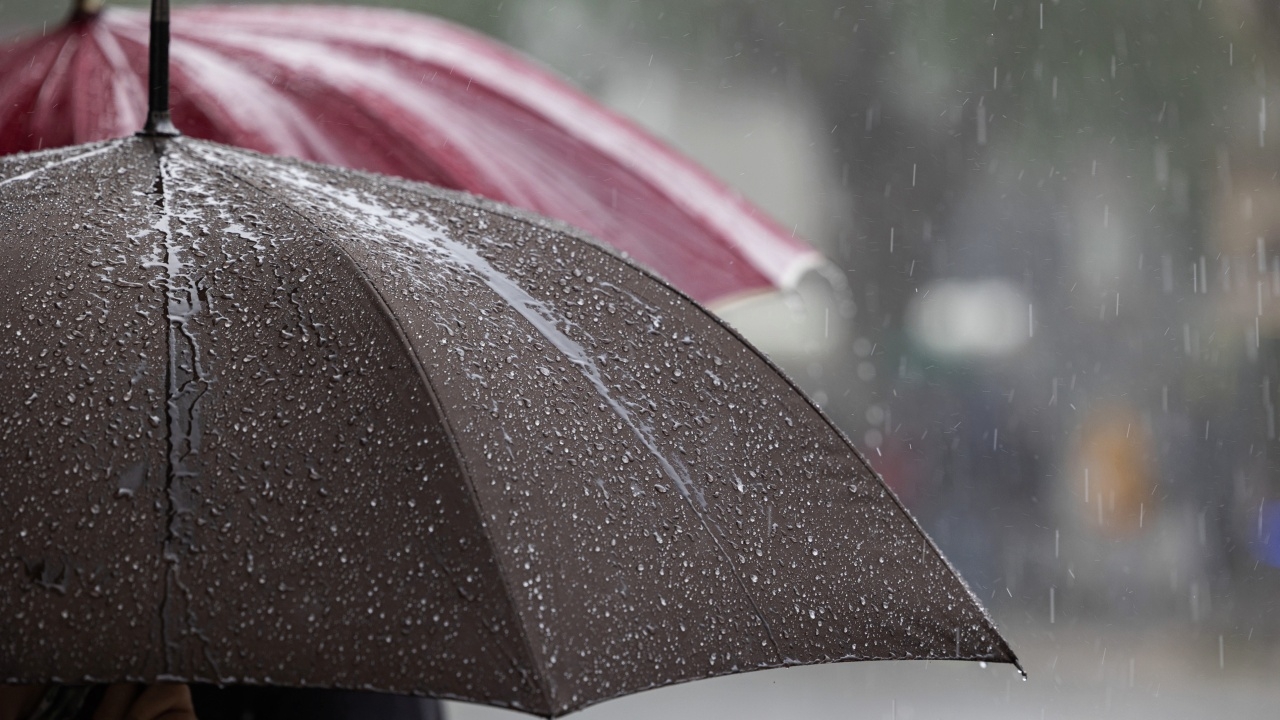 อุตุฯ เตือน 12–13 ธ.ค. “เหนือ–อีสาน–กลาง” เจอฝนตกระลอกใหม่ ก่อนอุณหภูมิลดฮวบ