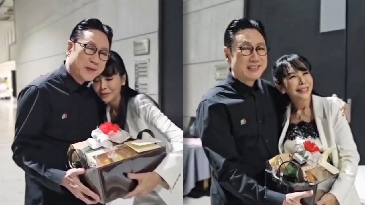 ตั๊ก มยุรา กอด เสี่ยตา ปัญญา หลังเจอกันอีกครั้ง บอกคิดถึงแต่ไม่กล้ามา (คลิป)