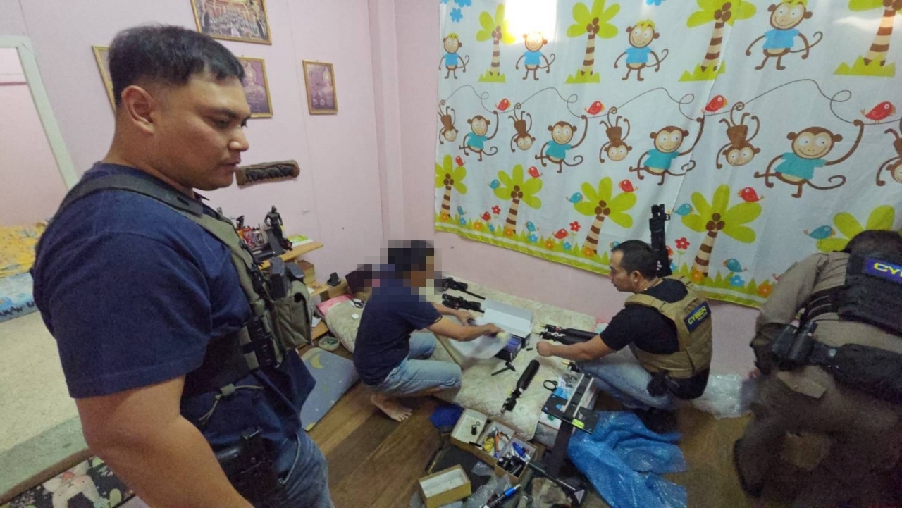 รวบพ่อค้า ขายปืนเถื่อนทางออนไลน์ รายได้เฉียดแสนต่อเดือน