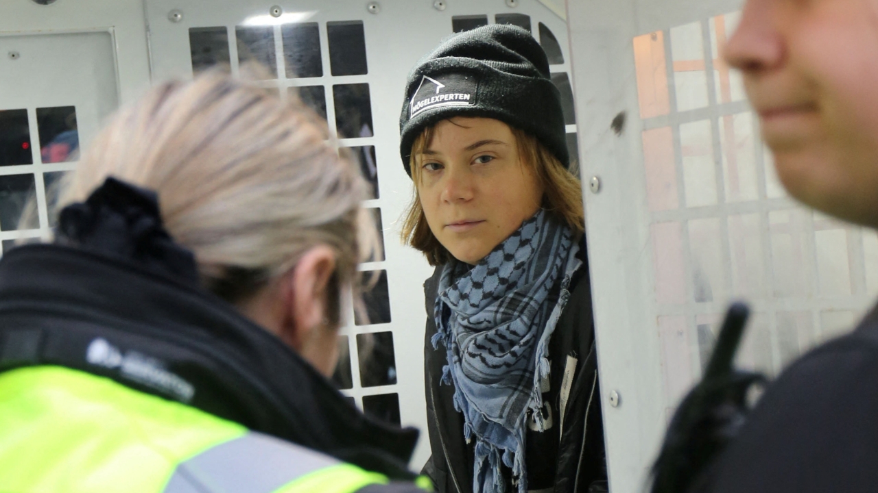 เกรตา ทุนแบร์ก โดนจับกุมในลอนดอน ร่วมชุมนุมหนุนปาเลสไตน์