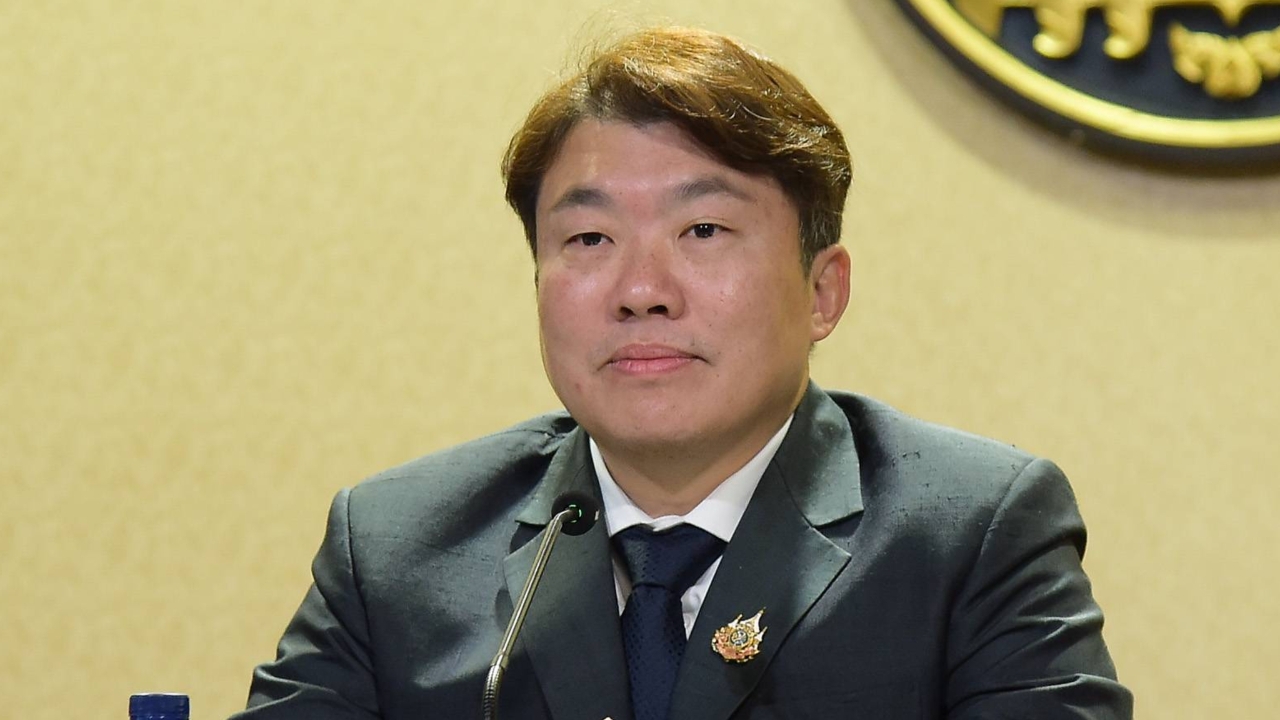 รัฐบาลคุมเข้มวันหยุดยาวปีใหม่ แนะแจ้งเบาะแส “บุคคล-โดรน” ผิดปกติ ผ่านสายด่วน 1374 ตลอด 24 ชั่วโมง