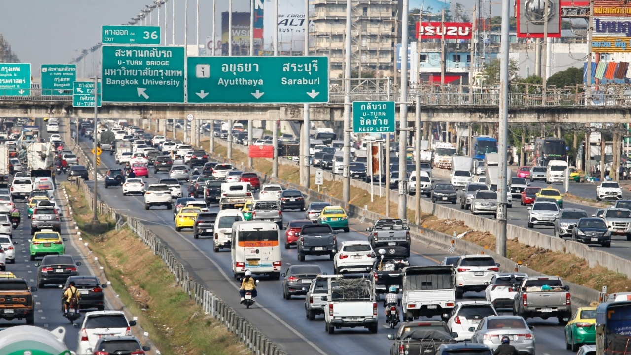 ทางหลวงชนบท แนะ 7 เส้นทางเลี่ยงรถติดจากถนนสายหลัก ช่วงเทศกาลปีใหม่ 