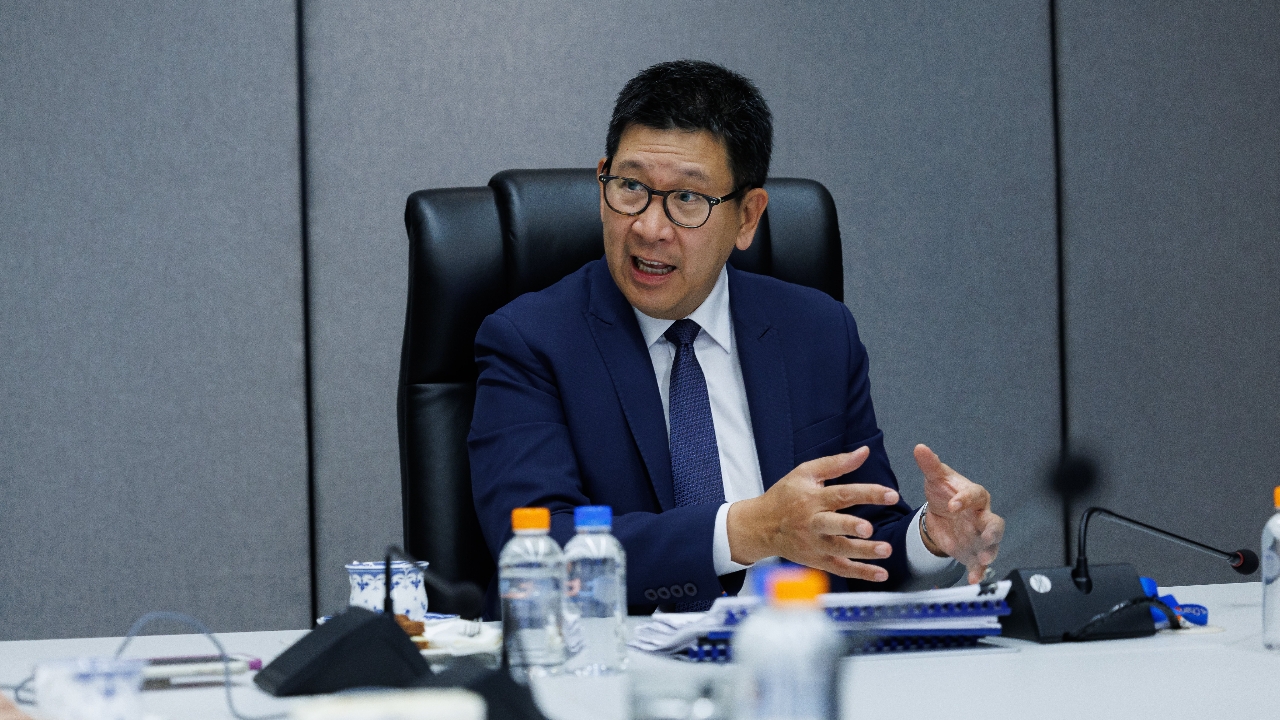 ลุ้น กกต. ไฟเขียว คนละครึ่งพลัส เฟส 2 -แก้หนี้ประชาชน“เอกนิติ”ยัน 5 เสาหลักทำได้ 99%