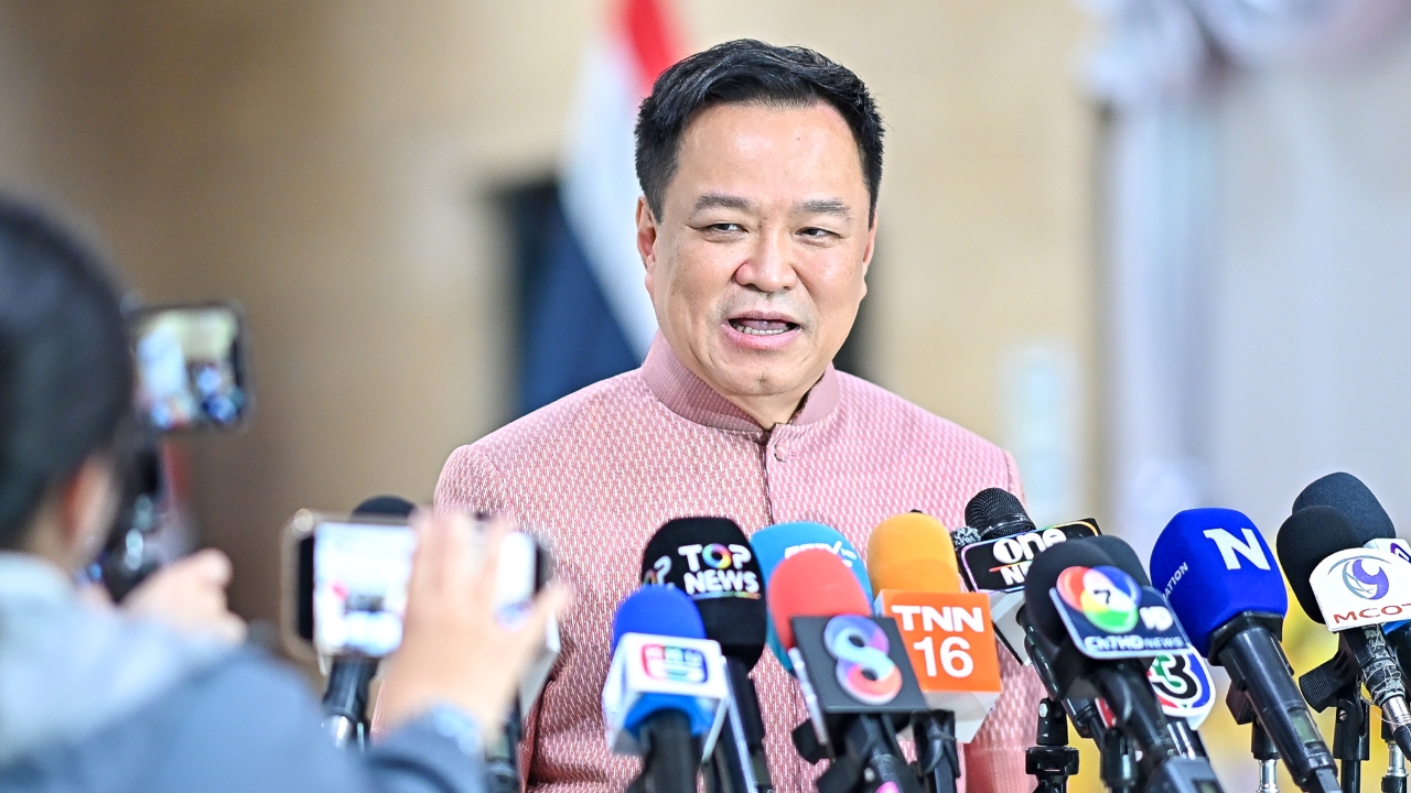 “อนุทิน” ซัด “เท้ง” ใครกันแน่ไม่พร้อมซักฟอก ยันเป็นสิทธิมอบ รมต. แจงกระทู้แทน