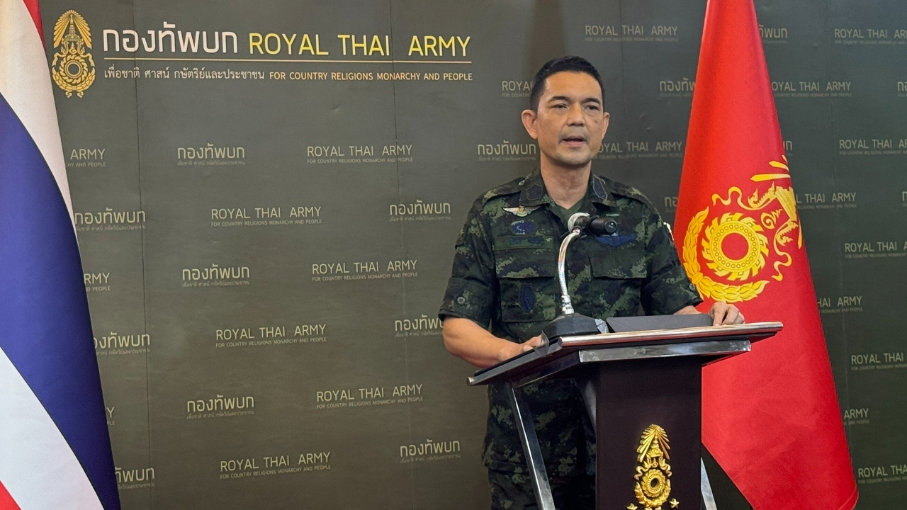 โฆษกกองทัพบก ยืนยัน เดินหน้าบังคับใช้กฎหมายกรณีนายอธิป สามีบุ๋ม ปนัดดา 
