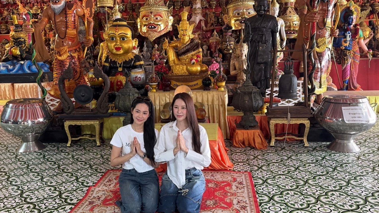 2 นักแสดงดัง กลับมาขอพรที่อาศรมฤาษีเณร ด้านคอหวยแห่ส่อง "เลขเด็ด" อ่างน้ำมนต์