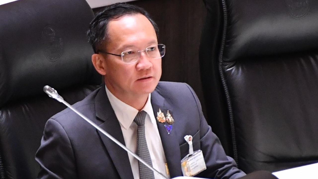 “อัครเดช” หนุน “นายกฯ” ฟ้อง “ไอซ์ รักชนก” ซัด สส.ต้องมีวุฒิภาวะ อย่าแชร์ข่าวเท็จ 