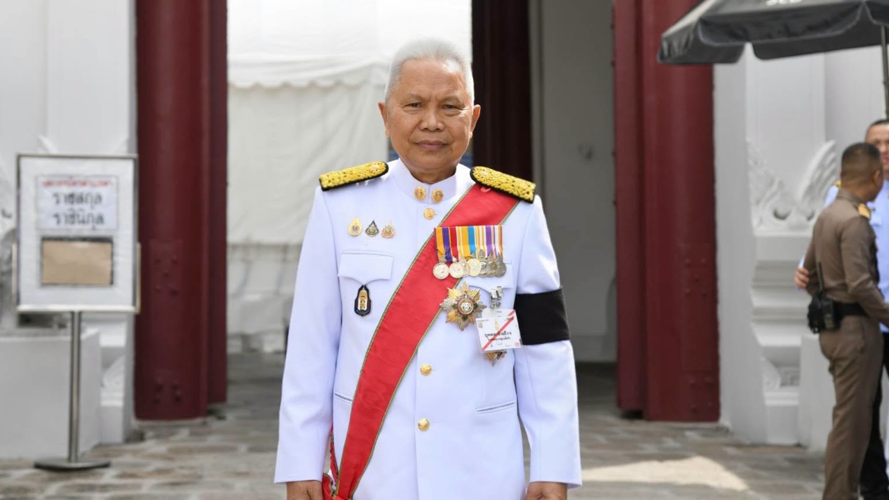 “โสภณ” ปัดเป็นสาขาทำเนียบ ซัดอภิปรายไม่ไว้วางใจถึงตี 3 เป็นแค่พิธีกรรม