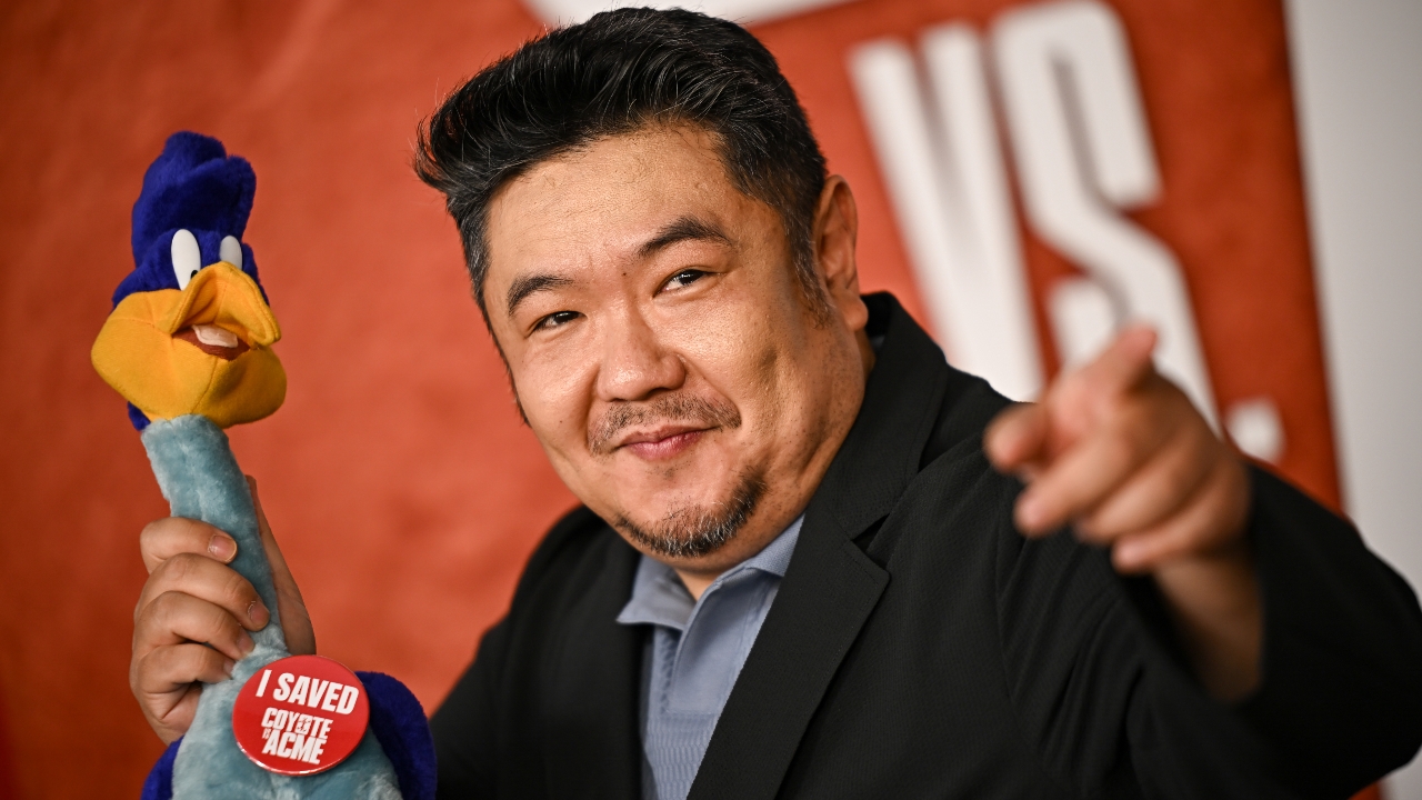 "เอริก เบาซา" นักพากย์เสียงบักส์ บันนี–แดฟฟี ดั๊ก เสียชีวิตกะทันหันวัย 46 ปี