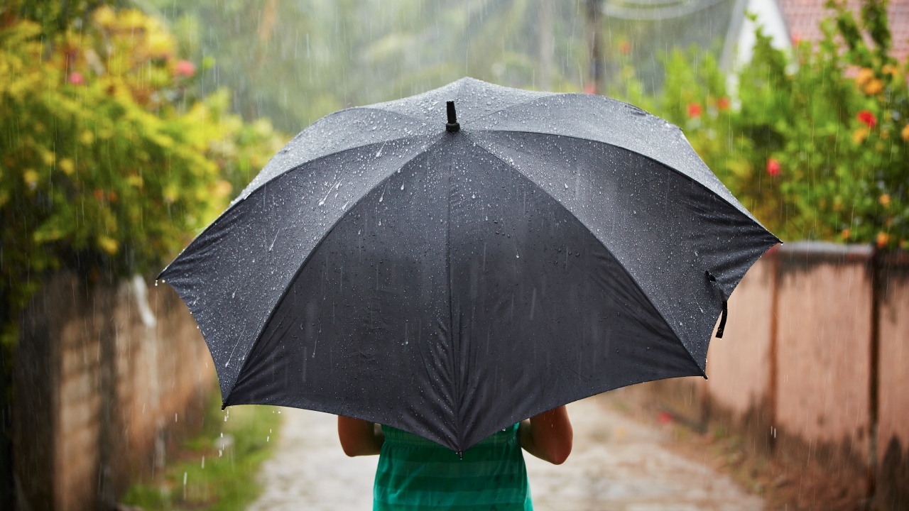อุตุฯ อัปเดตพื้นที่เฝ้าระวังฝนตกหนักถึงหนักมาก 25-28 ต.ค. เช็กเลยจังหวัดไหนบ้าง