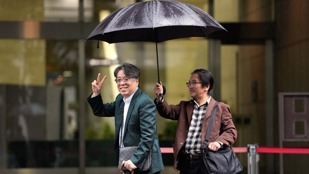 นักเขียนการ์ตูนฟ้องรัฐบาลญีปุ่น ค้านกฎหมายเปิดทางรับบุตรบุญธรรมสืบสันตติวงศ์