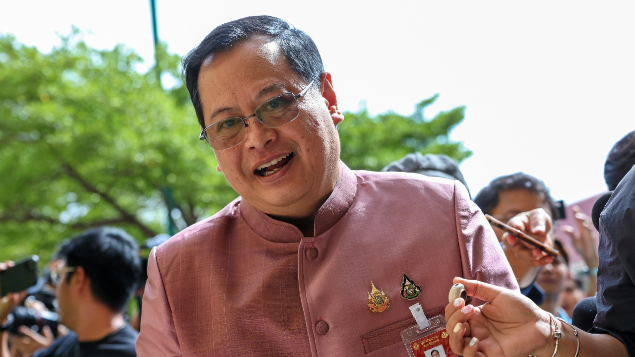 “ปกรณ์” ยังไม่เห็นคำร้อง “ทักษิณ” ขอล้างมลทิน รอ ยธ. รวบรวมขอนิรโทษกรรมการเมือง