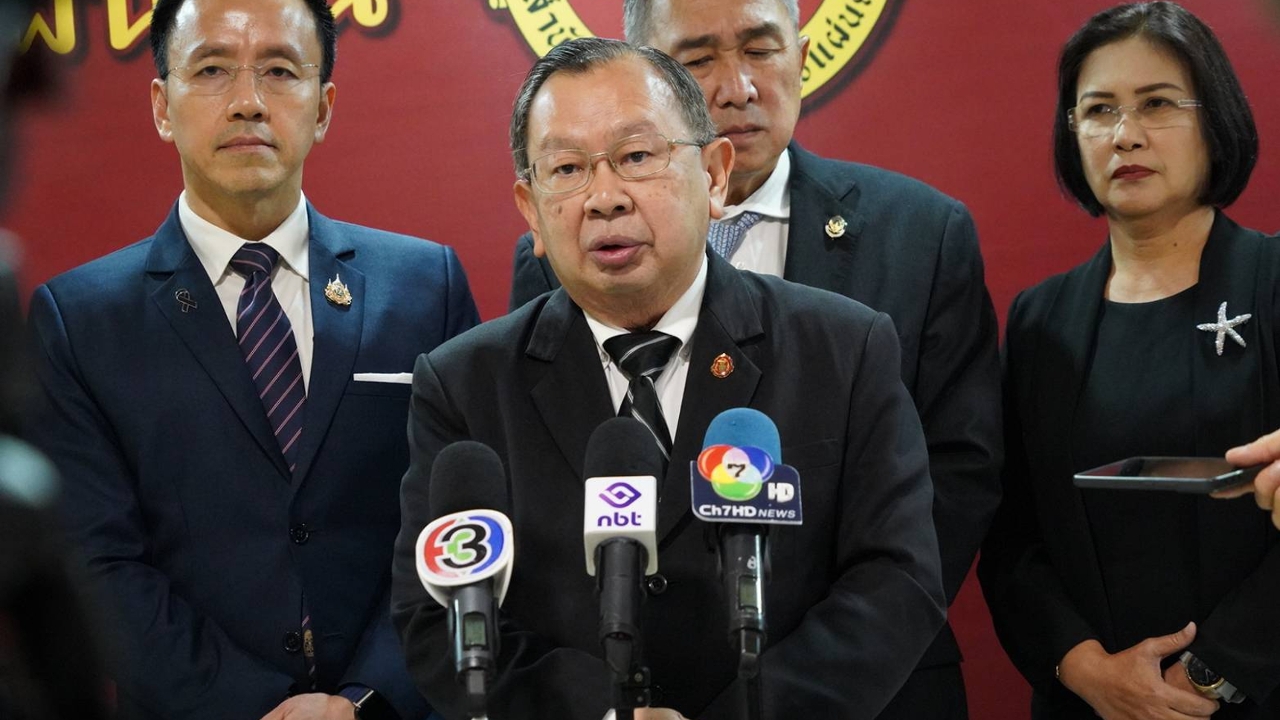 ผู้ตรวจการแผ่นดินประชุมเร่งแก้ปัญหา “ขยะอันตรายข้ามแดน” ชงข้อเสนอ ครม. ปิดช่องโหว่ต้นทาง-ปลายทาง