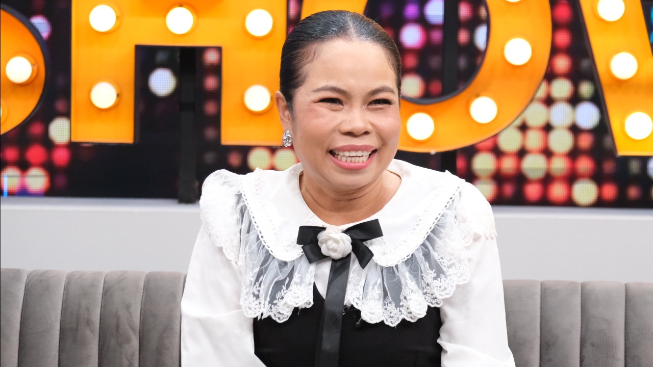 ตุ๊กกี้ เผยสาเหตุออกจากเวิร์คพอยท์ฯ เคยไบโพลาร์หนัก กัดลิ้น-ขับรถชนเสาบ้านตัวเอง (คลิป)