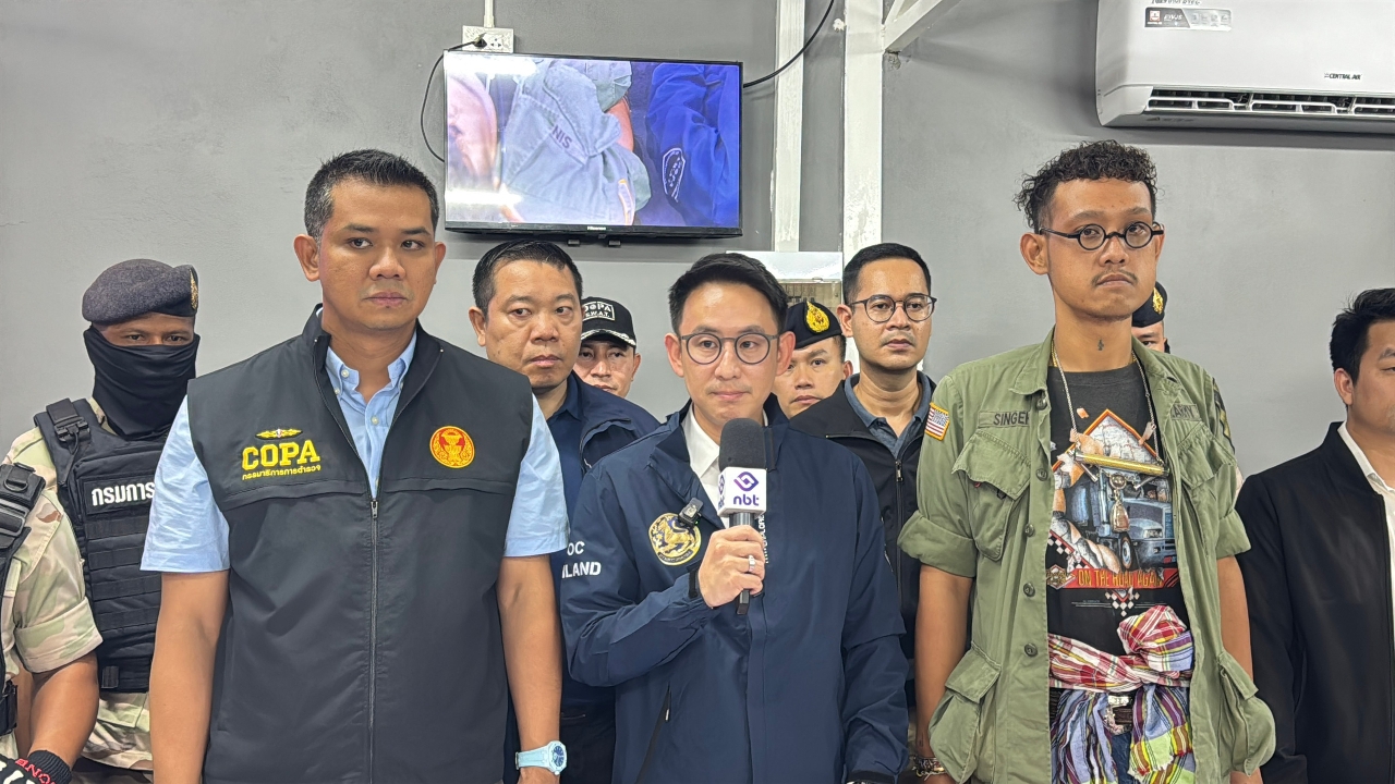 รมช.มหาดไทยจับมือกมธ.ตำรวจ บุกจับบ่อนพนันย่านดินแดง ลักลอบกลับมาเปิดหลังเคยถูกจับมาแล้ว