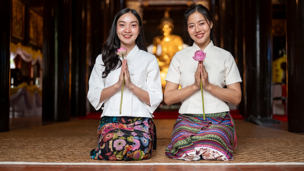 หางานใหม่ปี 2569 รวม 5 บทสวดเสริมดวงการงาน เคล็ดลับไหว้ขอพรให้สมหวัง