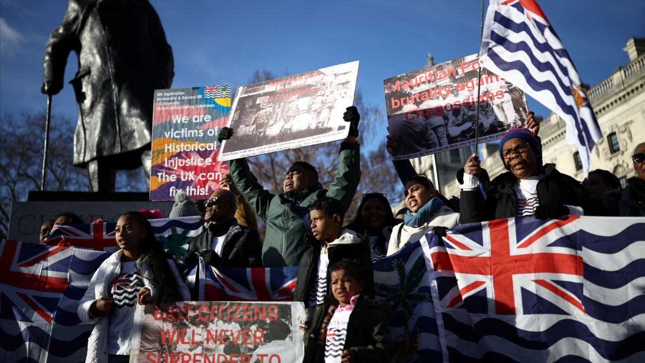 UK จ่อทบทวน ข้อตกลงหมู่เกาะชากอสใหม่ หลังสหรัฐฯ ไม่สนับสนุน