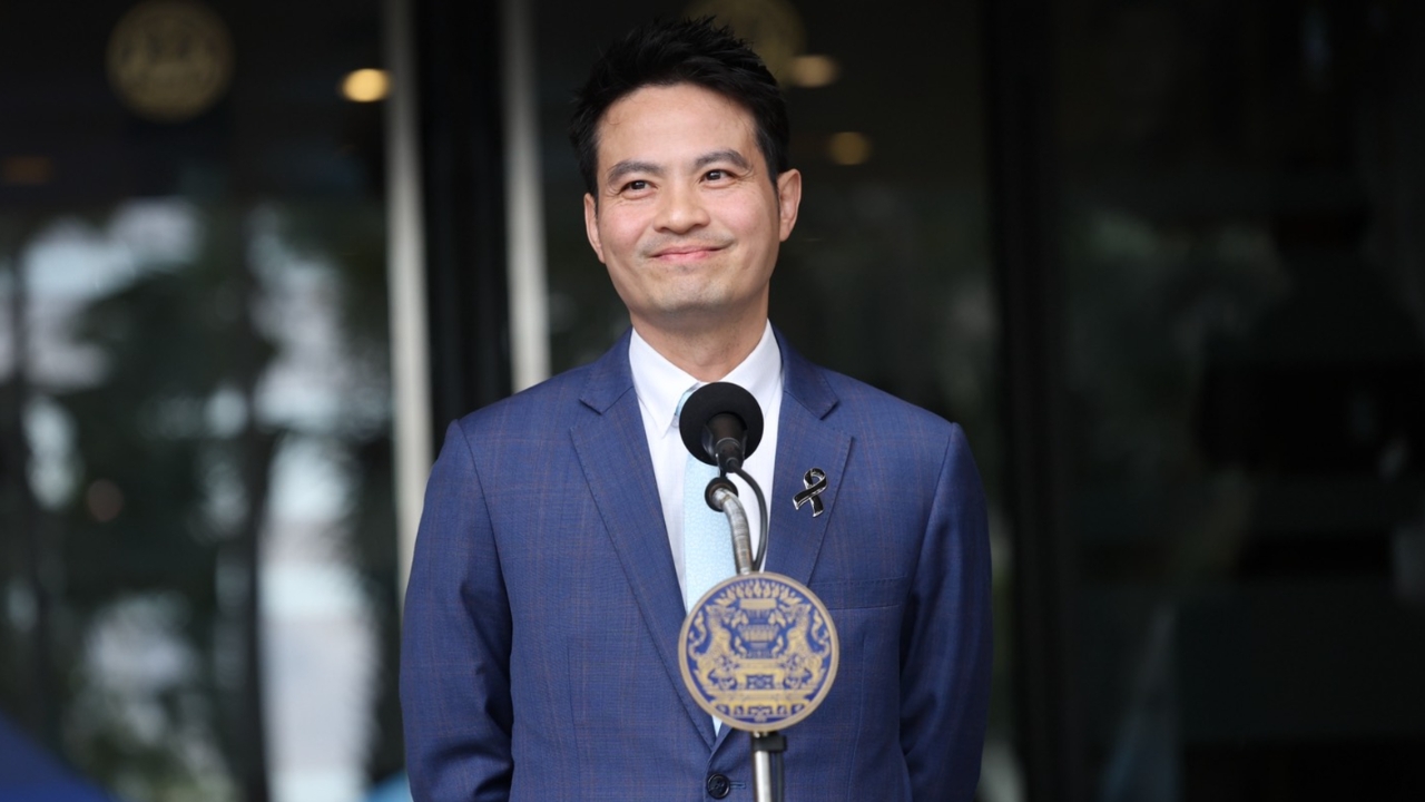 “ภราดร” แจงปม กยศ. งบปี 70 เพิ่มเงินสนับสนุนเป็น 9,000 ล้าน จี้เร่งทวงหนี้ 2.6 ล้านคน