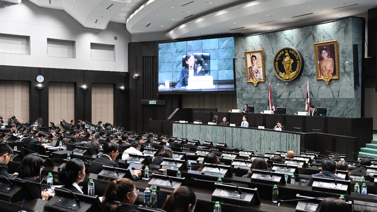 สภา กทม. ไฟเขียวขยายเวลางบ 3 โครงการใหญ่-สร้างเขื่อน ค.ส.ล. คลองบางโคล่วัด