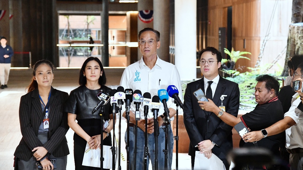 ทีมเศรษฐกิจประชาธิปัตย์ จี้รัฐบาลออกมาตรการด่วน อุ้ม “คนจนเมือง-SME รายย่อย”