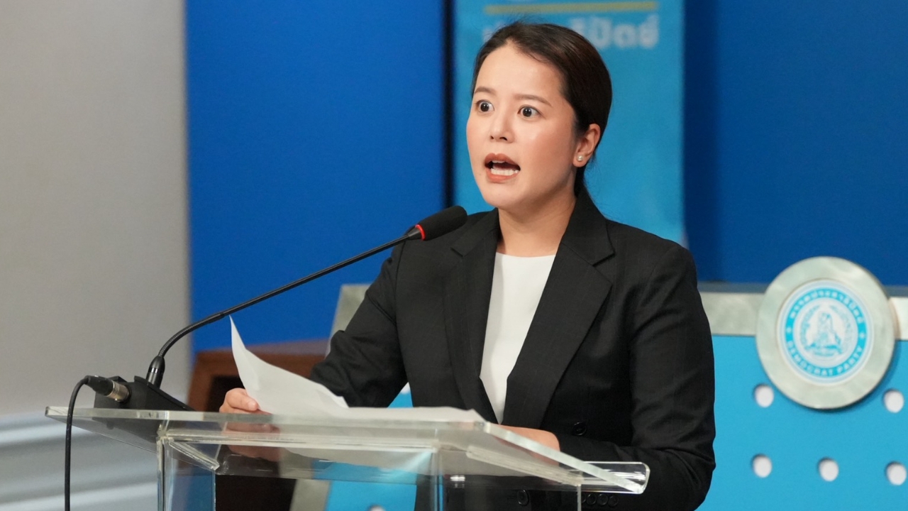 “ศิริภา” ปชป. จี้ กทม. เลิกสร้างภาพไลฟ์สด บี้ศูนย์บัญชาการน้ำท่วม 4 จุด ใช้ชุดข้อมูลแก้ไขน้ำท่วม