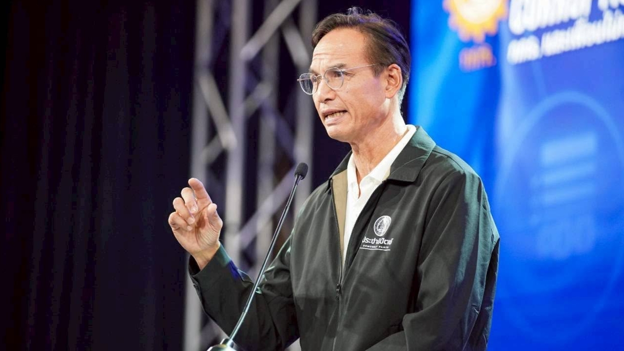 “กรณ์” สอนรัฐบาล “ดีเซล” คือเส้นเลือดใหญ่เศรษฐกิจ หลังปัดไม่โยกไทยช่วยไทยพลัสไปอุดหนุน