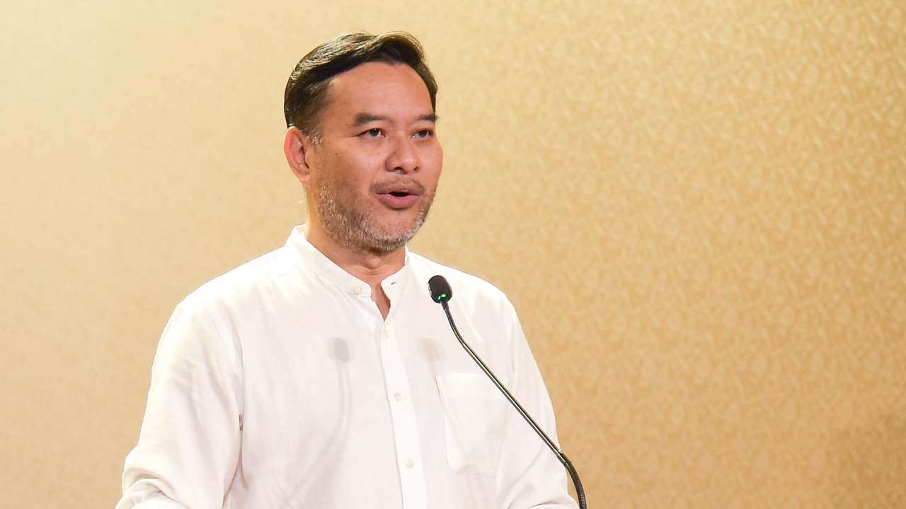 รัฐบาลตั้งศูนย์ข้อมูลข่าวสาร ชี้น้ำท่วม กทม.-ปริมณฑล น้ำฝนมากสุดในรอบ 43 ปี