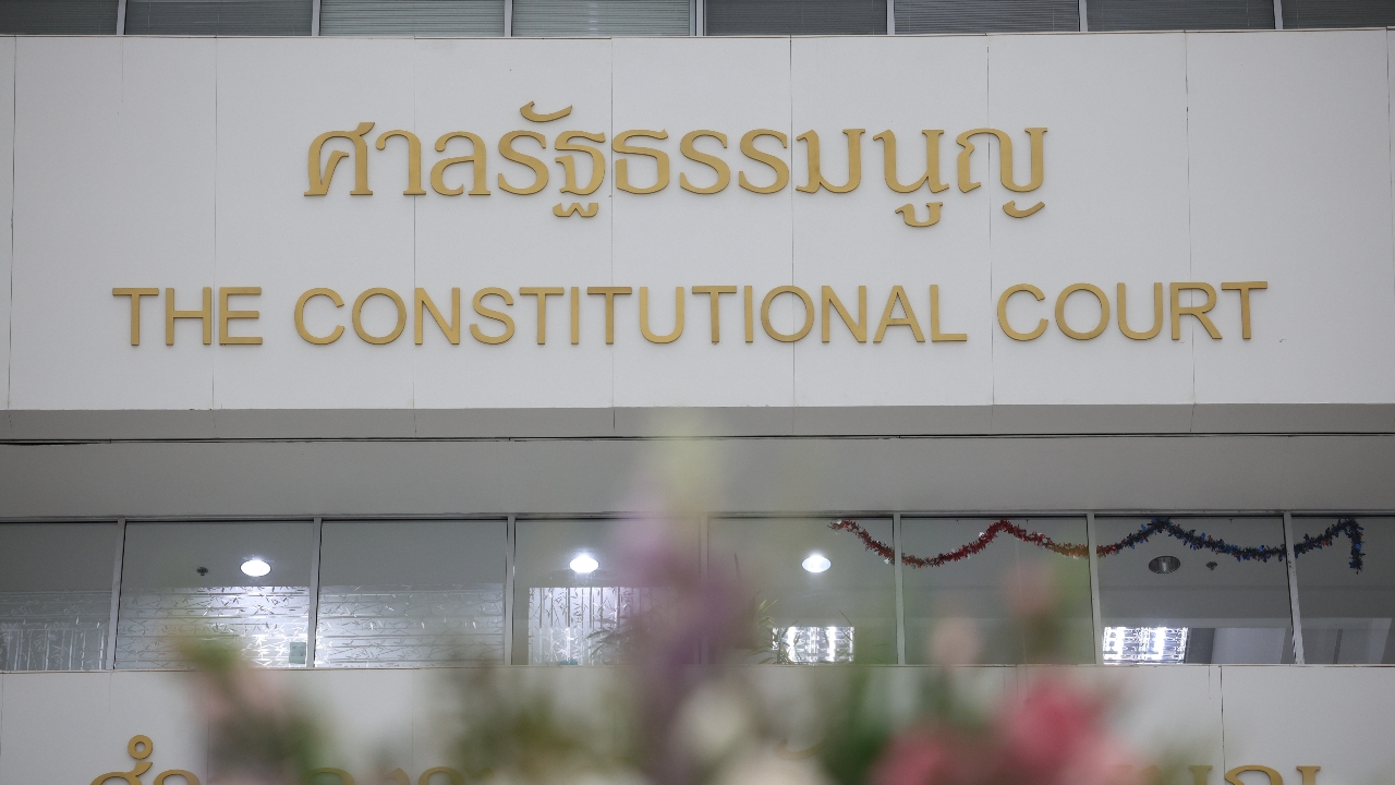 ศาลรัฐธรรมนูญ ไม่เลื่อนอ่านคำวินิจฉัยคดีบาร์โค้ด-คิวอาร์โค้ดบนบัตรเลือกตั้ง