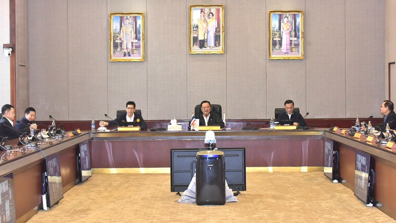 “อนุทิน” ประชุม ครม.นัดพิเศษ จ่อประกาศ “วันหยุดราชการพิเศษ” รับมือน้ำท่วม
