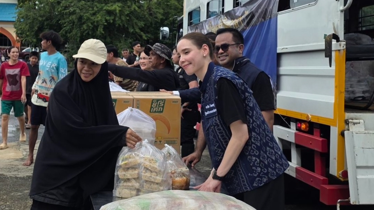 “ซาบีดา” ช่วยน้ำท่วมกทม. เปิดโรงครัวจิตอาสา กระทรวงวัฒนธรรม วันที่ 2