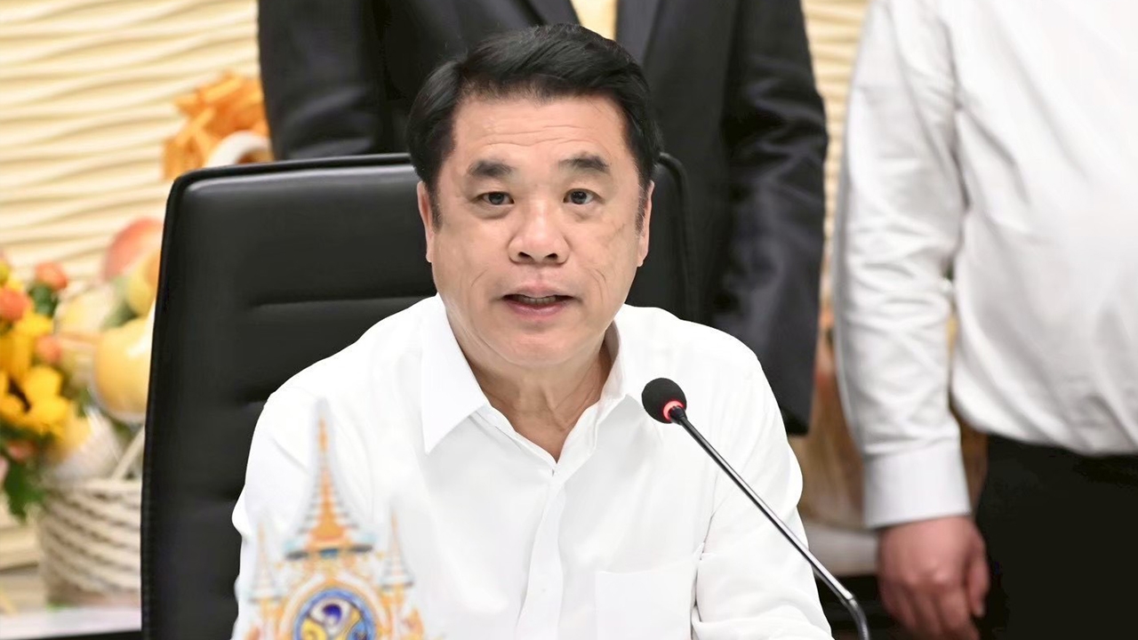 “สุริยะ” สั่งกรมชลประทานงัด 6 มาตรการด่วน เร่งระบายน้ำแก้น้ำท่วม กทม.