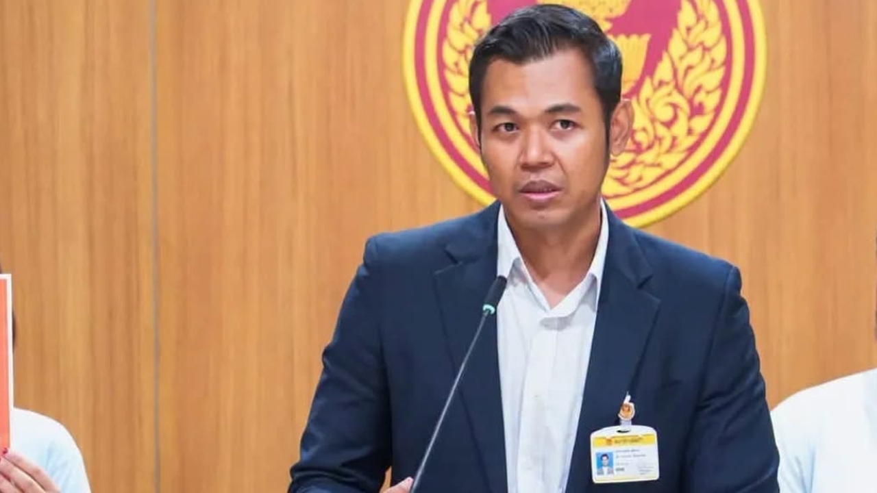 “สว.เทวฤทธิ์” ช่วยแจง ยังไม่มีข้อห้ามเรื่อง “ความเป็นกลางทางการเมือง”บอร์ดประกันสังคม