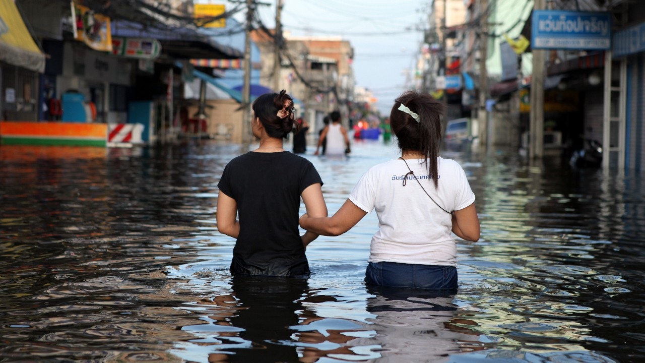 สรุปพื้นที่น้ำท่วม ยังเหลือ 22 จังหวัด-กทม. ประชาชนได้รับผลกระทบกว่า 3.1 ล้านคน