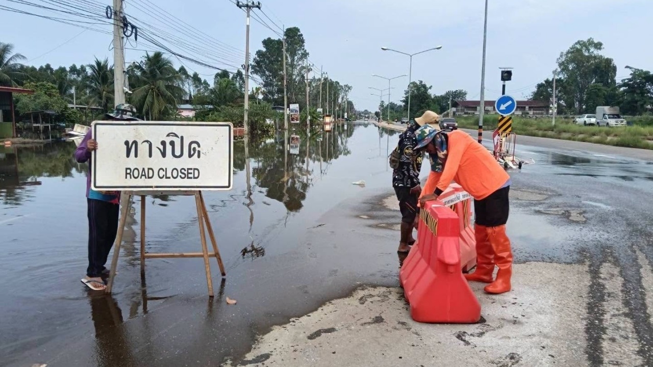"กรมทางหลวง" อัปเดต "น้ำท่วม" บนโครงข่ายทางหลวง ยังสัญจรผ่านไม่ได้ 39 แห่ง