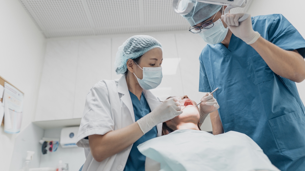 Chulalongkorn University Dental School Offers 1,086 Free Dental Treatments on 21 Oct 2026