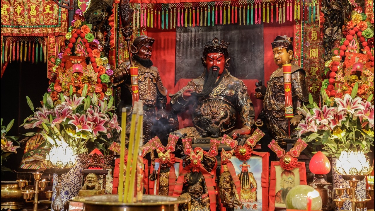 ขอพรเจ้าพ่อกวนอู วัดกวนไท ฮ่องกง เสริมพลังชนะศัตรู ปราบอุปสรรคทางธุรกิจ