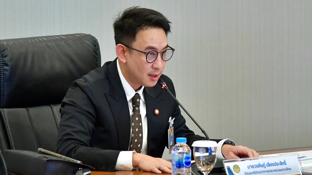 “วรศิษฎ์” เผย ห้ามฟ้าห้ามฝนไม่ได้ แต่เตรียมรับมือน้ำภาคใต้ใกล้ชิดทุกวัน