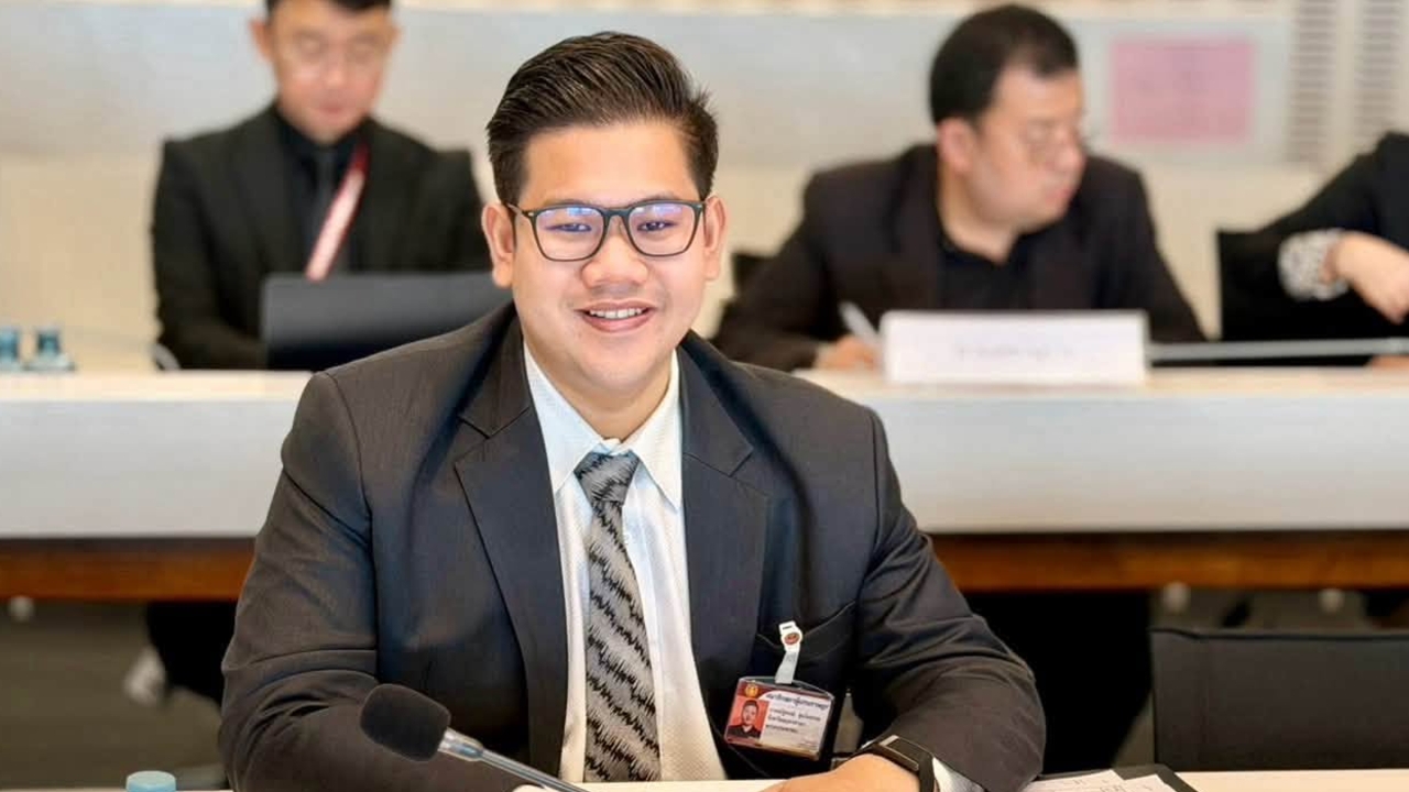ฝ่ายค้าน แฉถูกประธานขู่ อย่างอแง ยันพยายามหาทางออกแล้วก่อนวอล์กเอาต์
