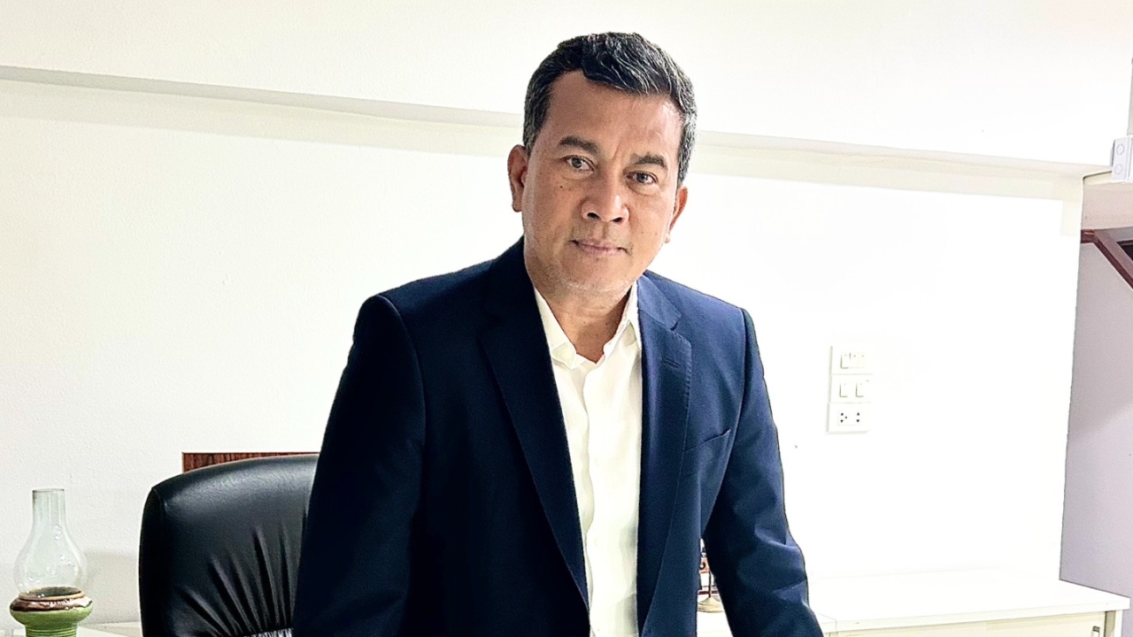“เชาว์” ซัด “ทักษิณ” ไม่สำนึกยังคิดล้างผิด เตือนกรรมการฯ นิรโทษขัดกฎหมายเสี่ยงคุก