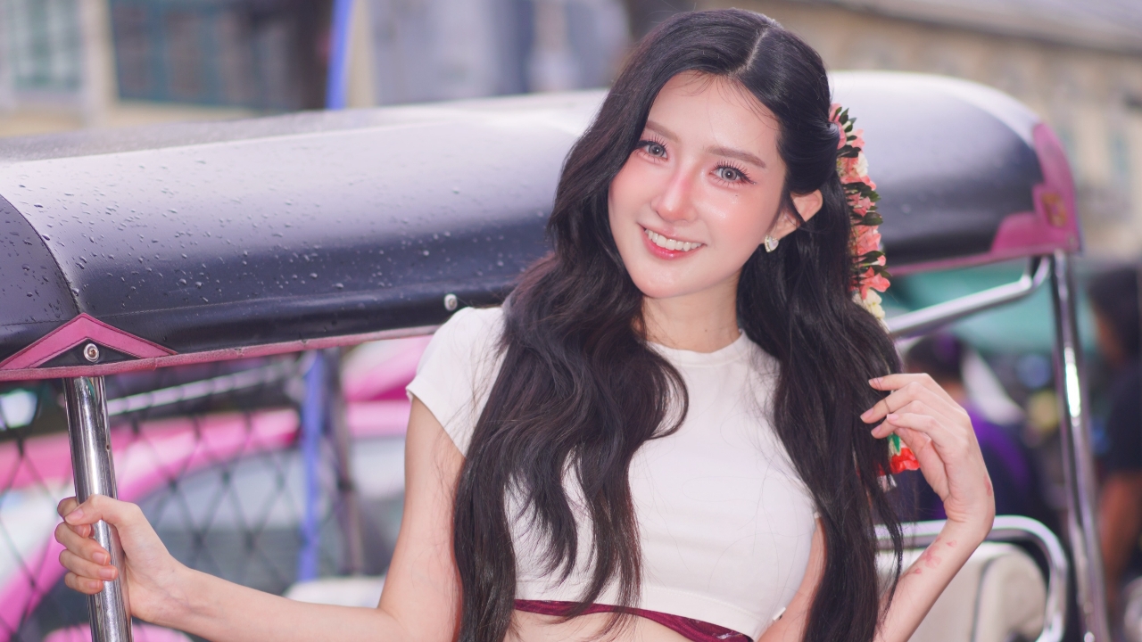 “เบียร์ เดอะวอยซ์” อวดลุคใหม่สวยสะบัด หลังอัปไซส์ไฟหน้า ฝากถึงแอคหลุมอย่าเก่งแต่หลังคีย์บอร์ด